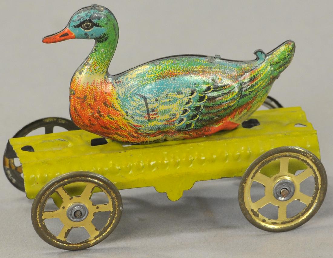 DUCK ON PLATFORM PENNY TOY (1 of 3)