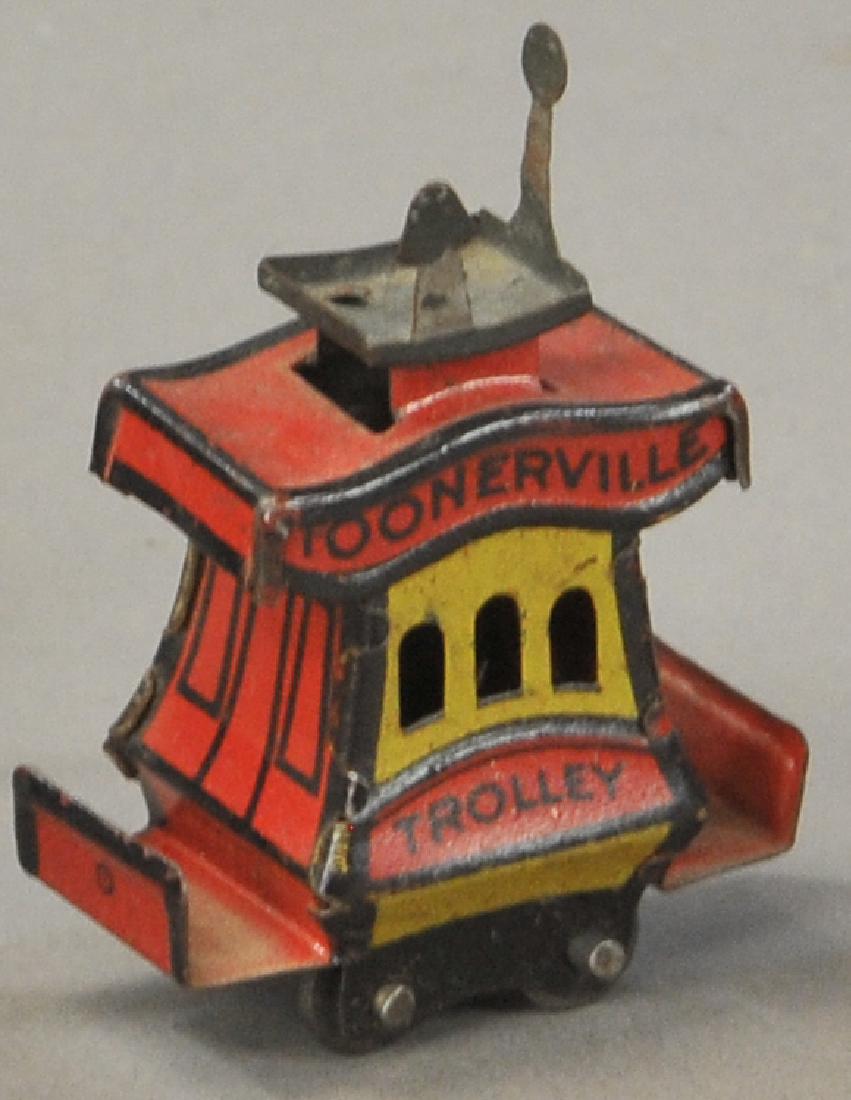 TOONERVILLE TROLLEY PENNY TOY (1 of 2)