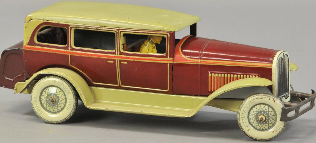 MEDIUM TIPPCO LIMOUSINE (1 of 3)