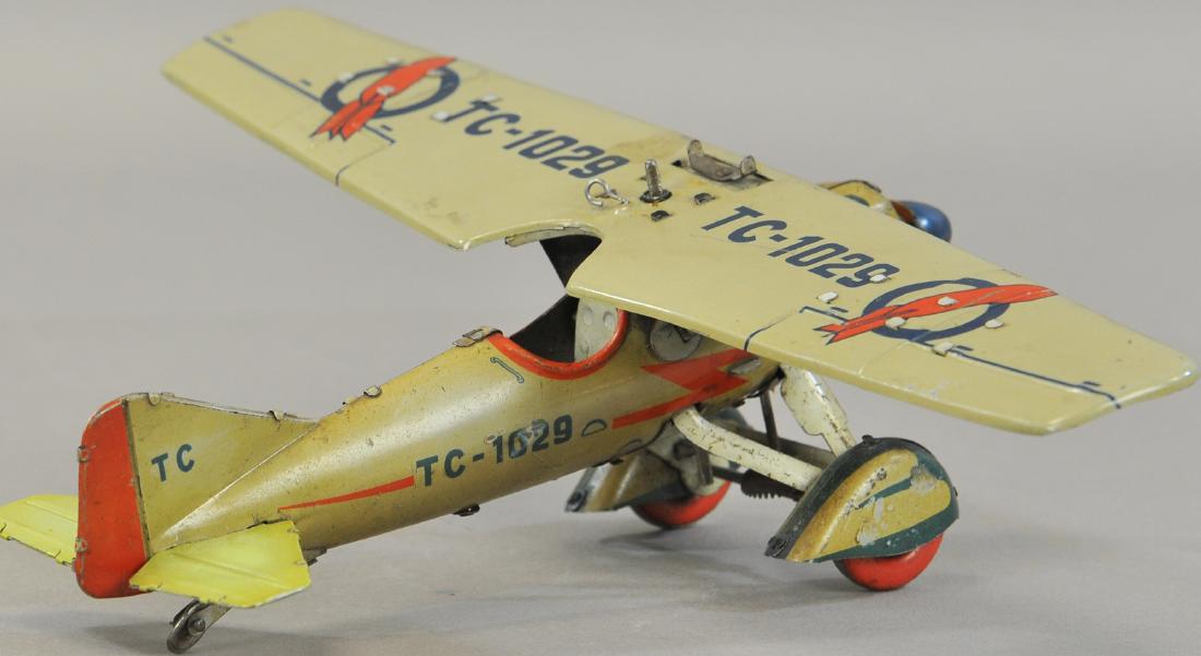 TIPPCO BOMBER AIRPLANE (1 of 3)