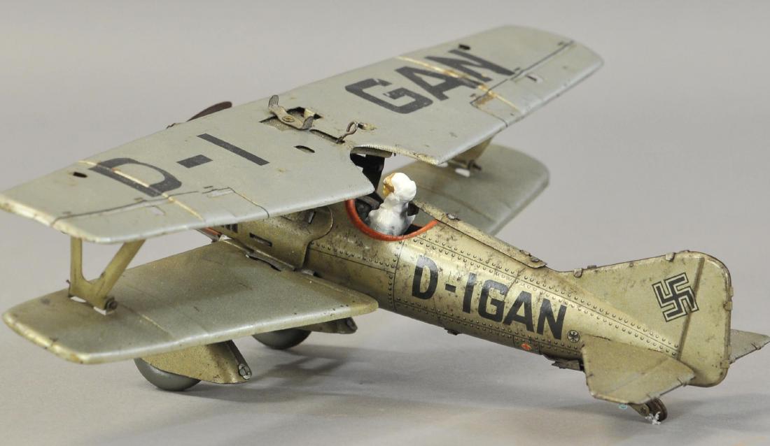 TIPPCO BI-WING FIGHTER AIRPLANE (1 of 3)