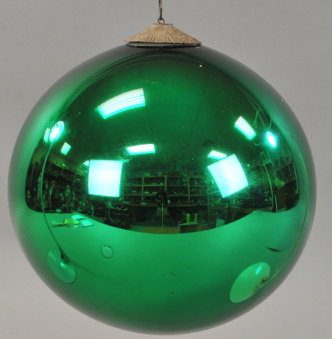 GIANT BRILLIANT GREEN KUGEL (1 of 2)