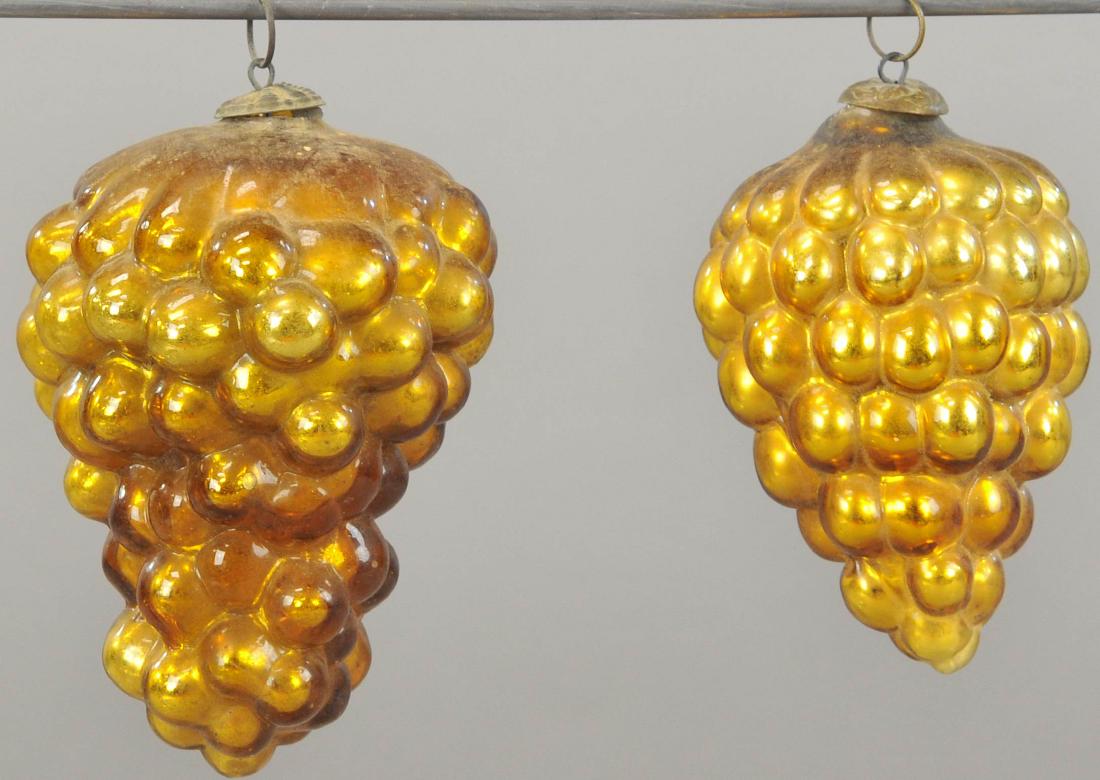 TWO AMBER GRAPE CLUSTER KUGELS (1 of 2)