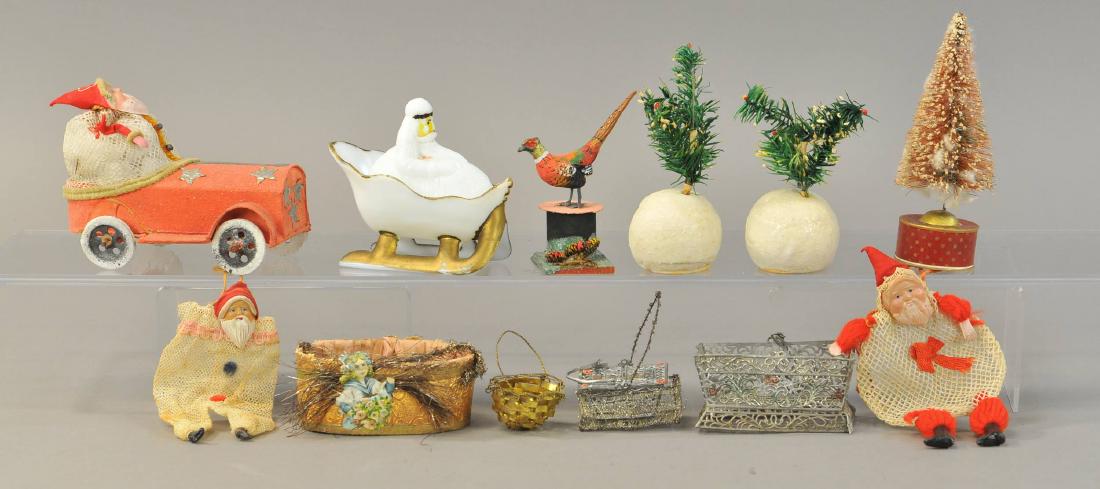 GROUPING OF CHRISTMAS CANDY CONTAINERS (1 of 2)