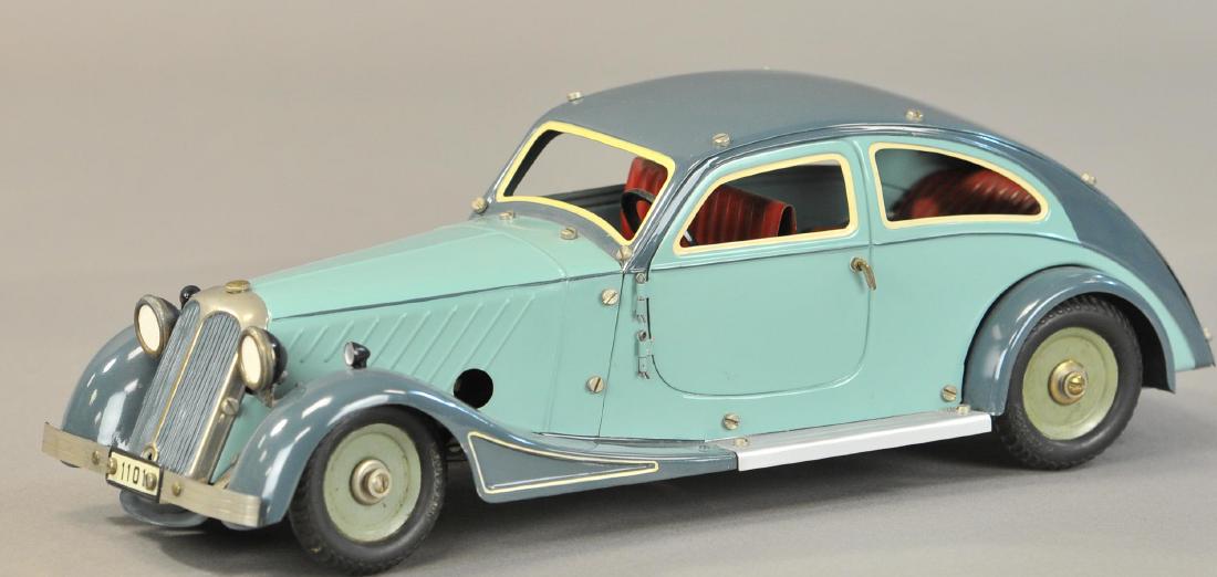 MARKLIN TWO TONE COUPE (1 of 2)