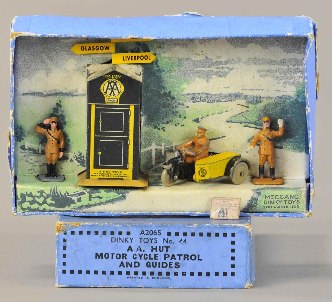 BOXED MECCANO DINKY MOTORCYCLE PATROL SET (1 of 2)