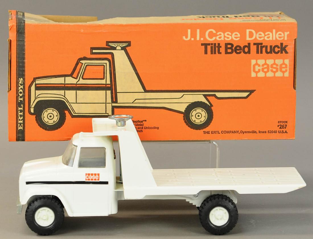 J.I. CASE DEALER BOXED TILT BED TRUCK (1 of 3)