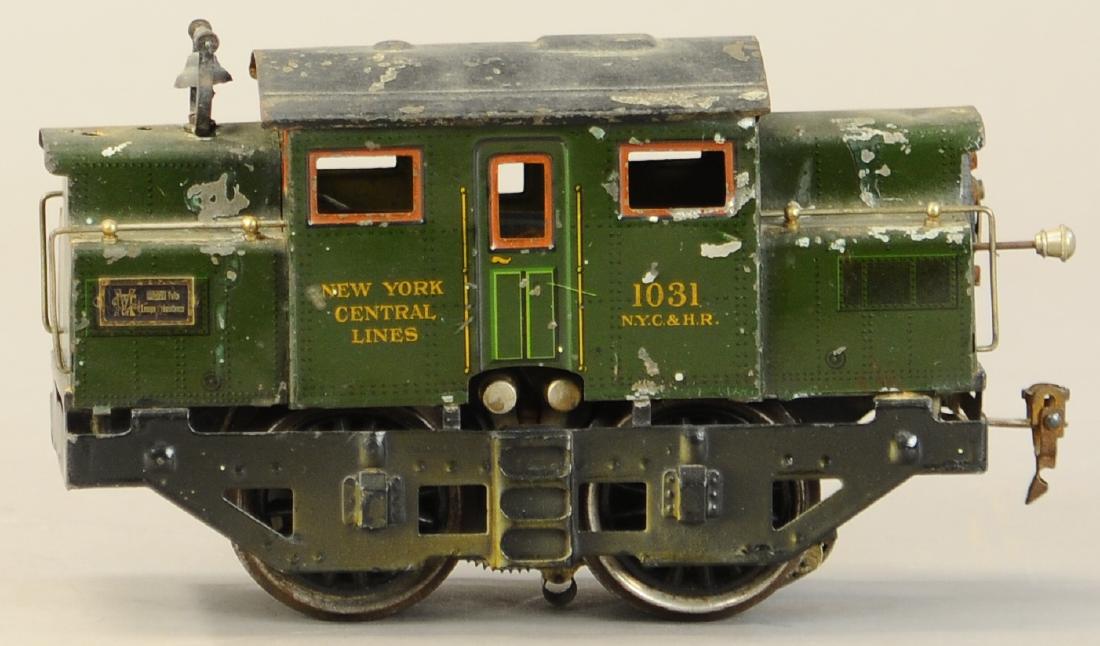 MARKLIN 1031 ELECTRIC LOCOMOTIVE (1 of 3)