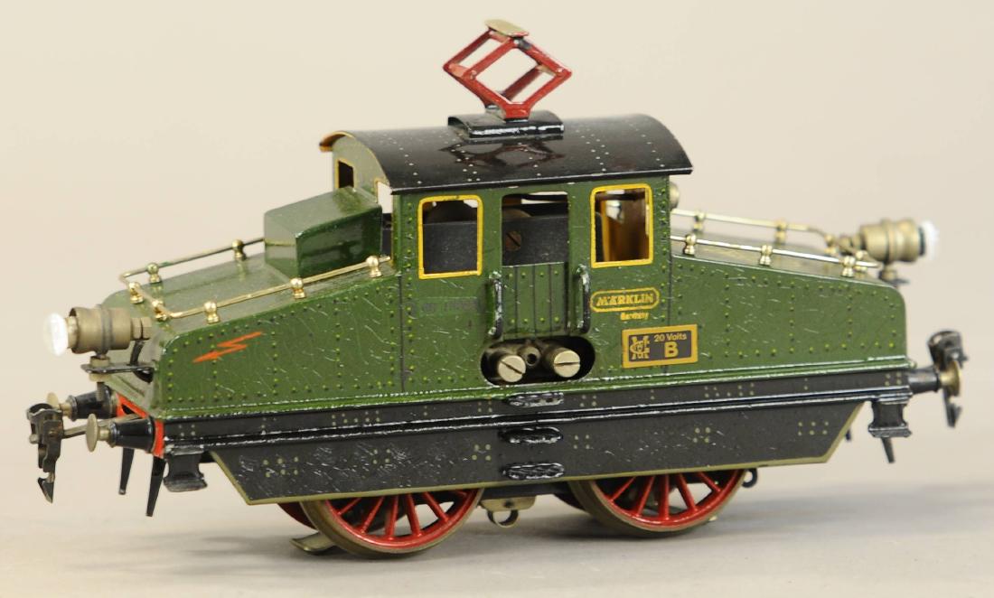 MARKLIN V66 LOCOMOTIVE: 329. MARKLIN V66 LOCOMOTIVE | 1" gauge, electric. | 10" l.