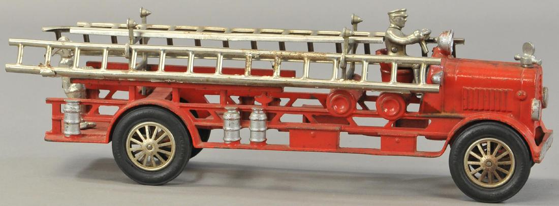 HUBLEY FIRE PUMPER TRUCK (1 of 3)