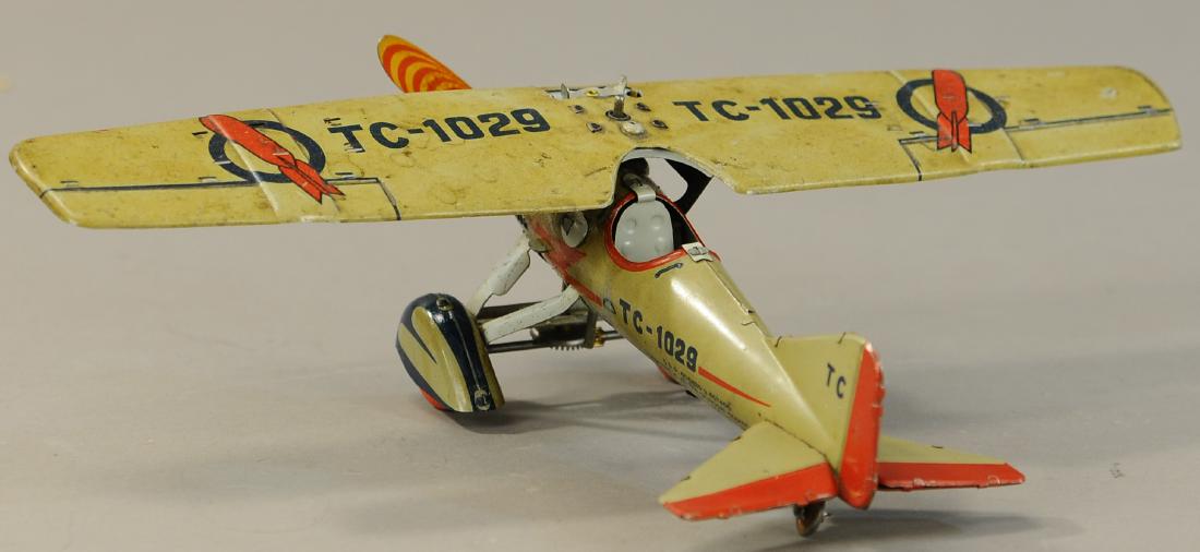 TIPPCO BOMBER AIRPLANE (1 of 3)
