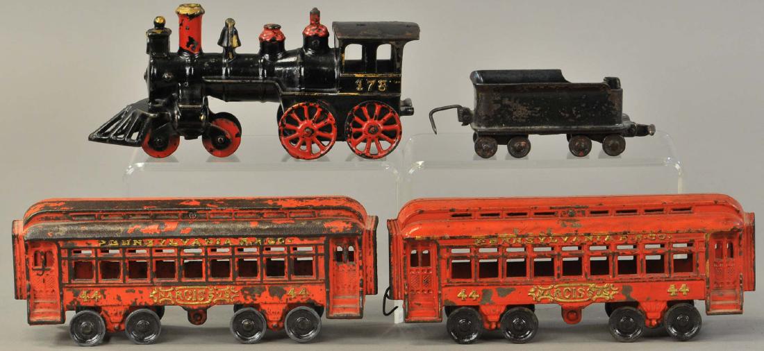 HUBLEY PRR NARCISSUS FLOOR TRAIN (1 of 3)