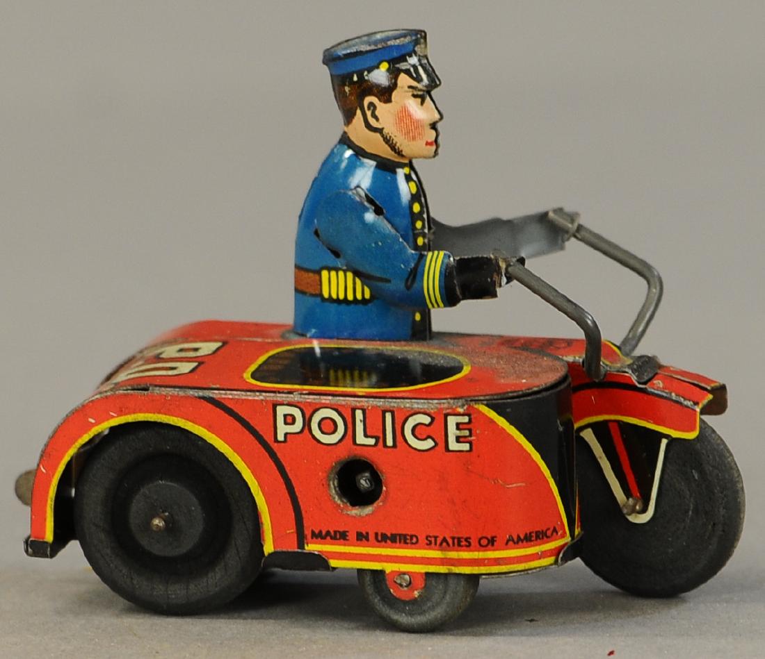 SMALL MARX PD CYCLE W/SIDECAR (1 of 3)