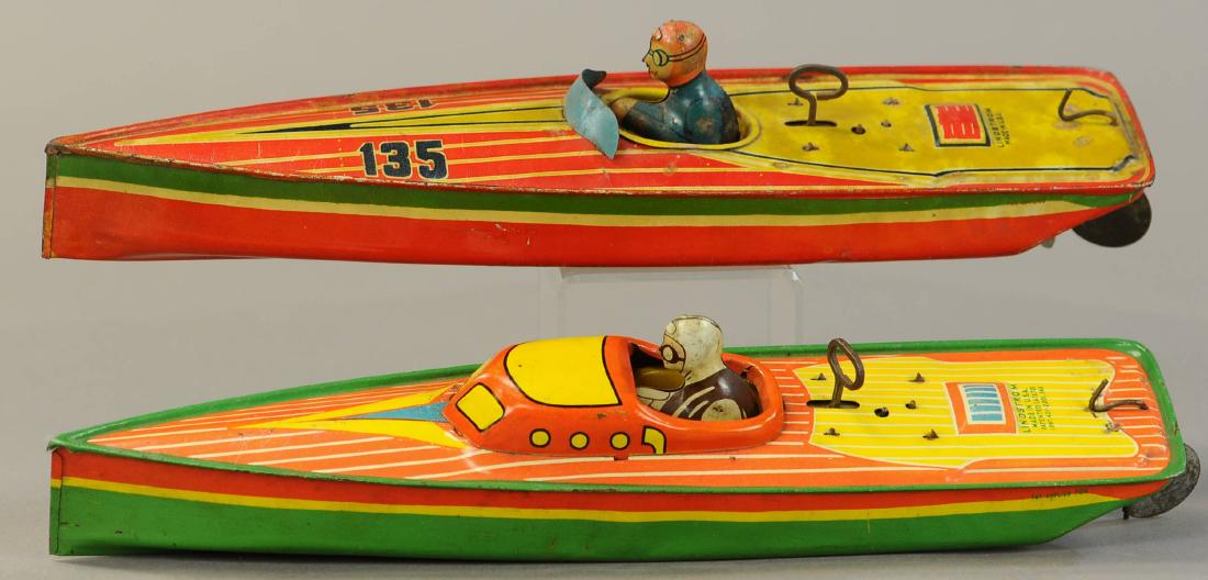 PAIR OF LINDSTROM SPEEDBOATS: 169. PAIR OF LINDSTROM SPEEDBOATS | 14" l.