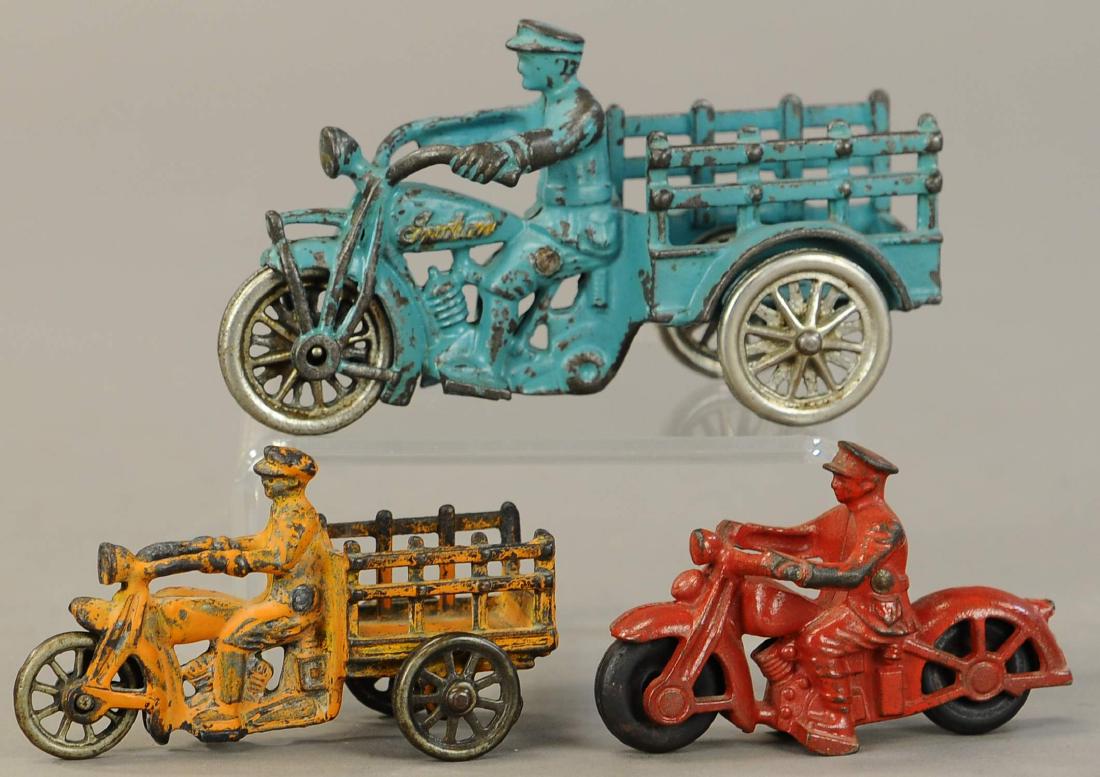 GROUPING OF VARIED HUBLEY MOTORCYCLES (1 of 3)