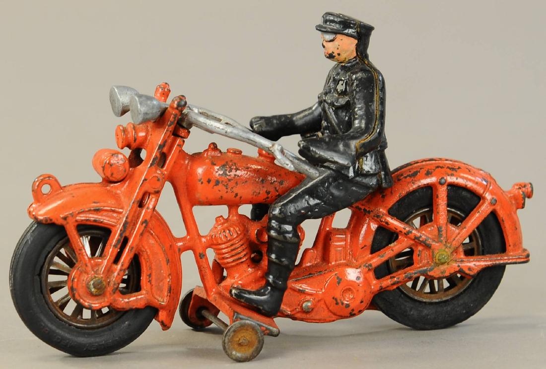 HUBLEY TWIN CYLINDER HARLEY DAVIDSON (1 of 3)