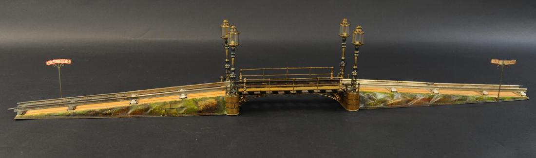 MARKLIN SINGLE SPAN BRIDGE W/ LAMPS: 693. MARKLIN SINGLE SPAN BRIDGE W/ LAMPS | 50" l.