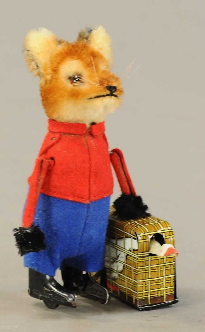 SCHUCO FOX CARRYING GOOSE (1 of 3)