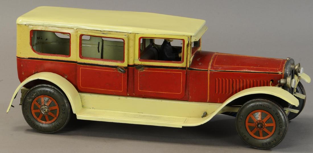 EXTRA LARGE TIPPCO LIMOUSINE (1 of 4)