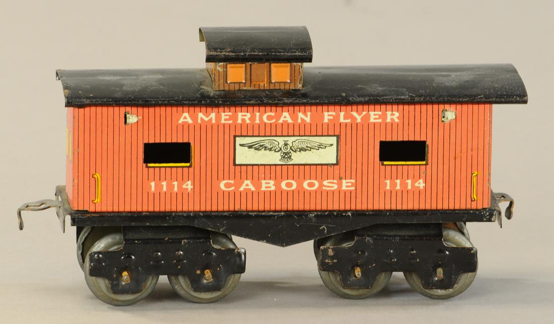 AMERICAN FLYER CABOOSE (1 of 4)