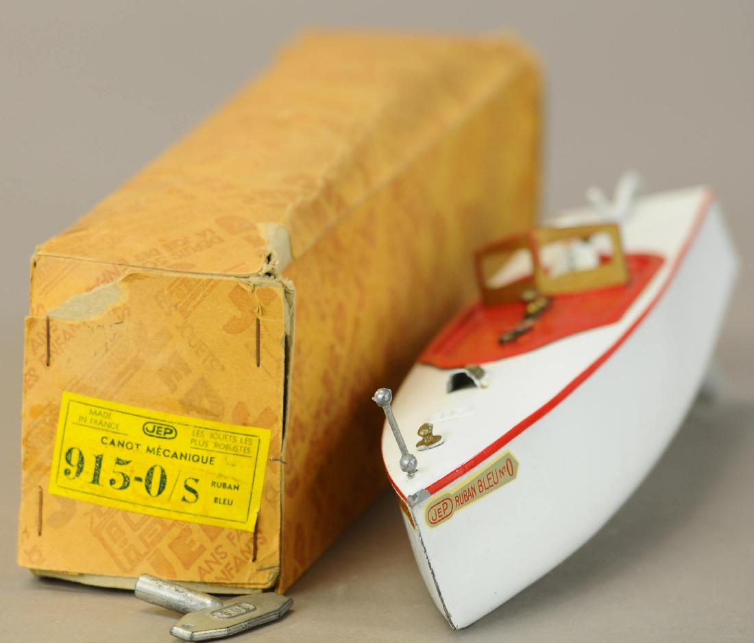 BOXED JEP SPEEDBOAT: 1322. BOXED JEP SPEEDBOAT | Wind-up motor. | 13" l. | (Pristine - Near Mint Cond.) | $300 - $500