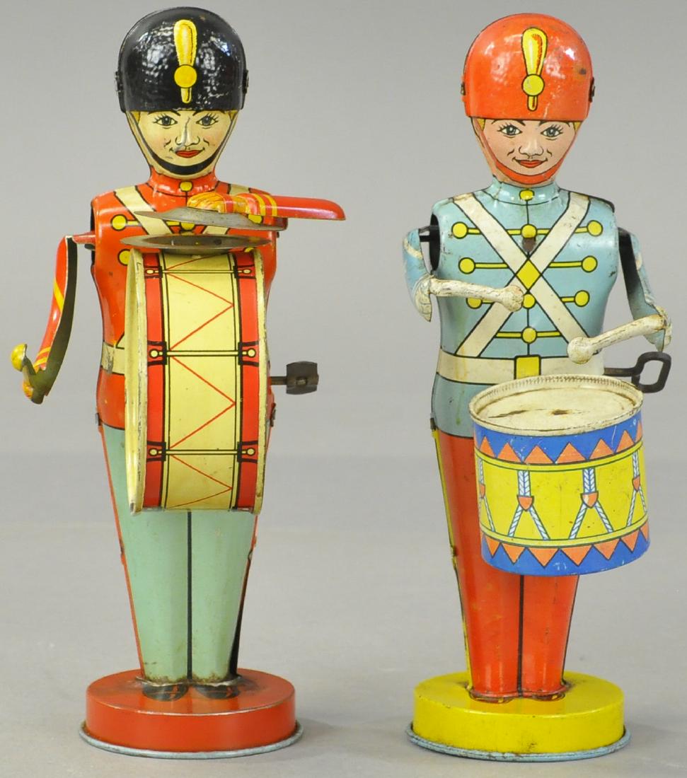 PAIR OF CHEIN DRUMMING SOLDIERS: 298. PAIR OF CHEIN DRUMMING SOLDIERS | 9" h. | Base drummer reattached to floor, otherwise All Original Condition. | $100 - $200