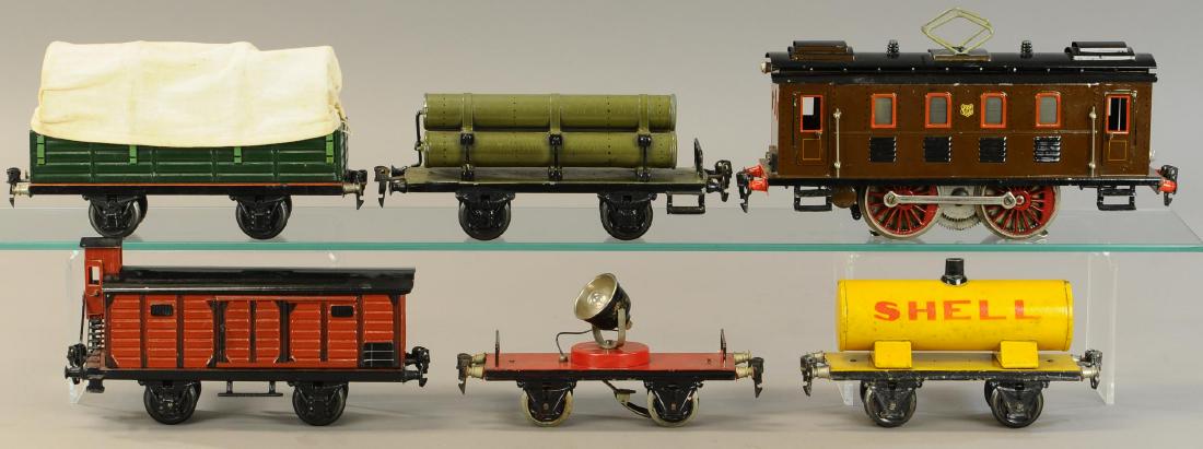 MARKLIN ELECTRIC LOCOMOTIVE & FREIGHT CARS: 381. MARKLIN ELECTRIC LOCOMOTIVE & FREIGHT CARS | 1 gauge, electric. | Loco 12" | Loco restored. | $200 - $400