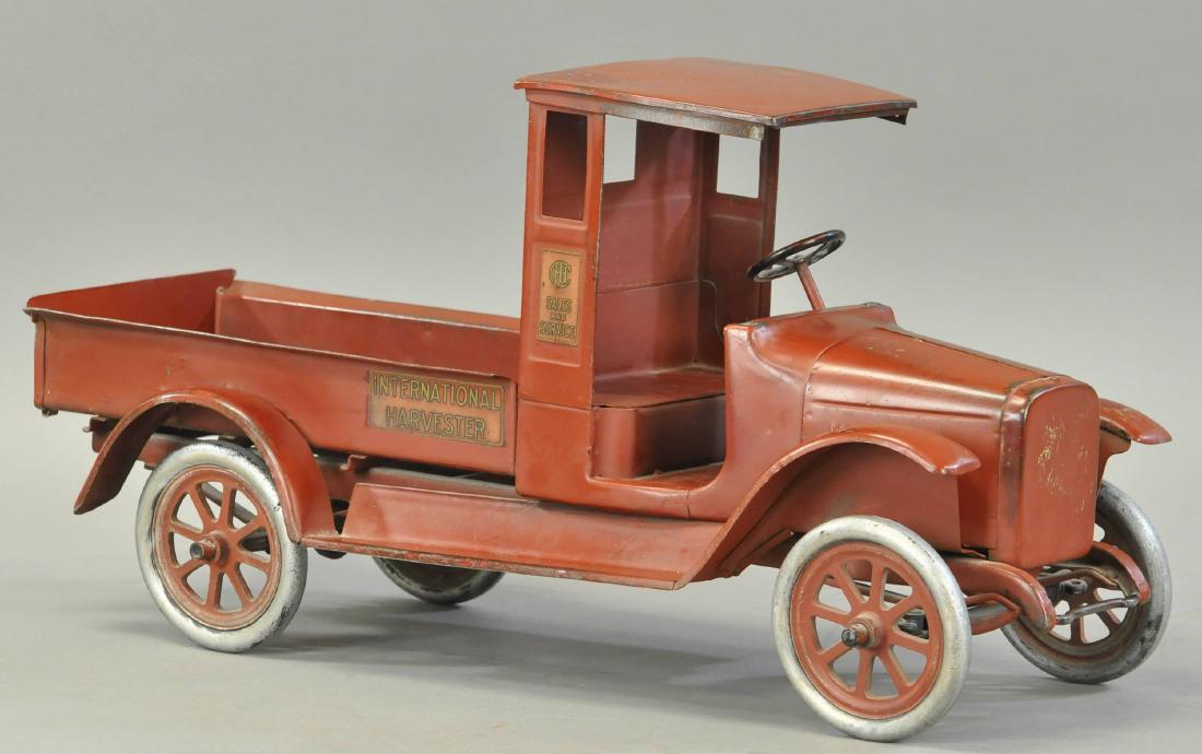 BUDDY L RED BABY TRUCK: 545. BUDDY L RED BABY TRUCK | 24" l. | Appears to be a modified dump custom creation and repainted. | $250 - $500