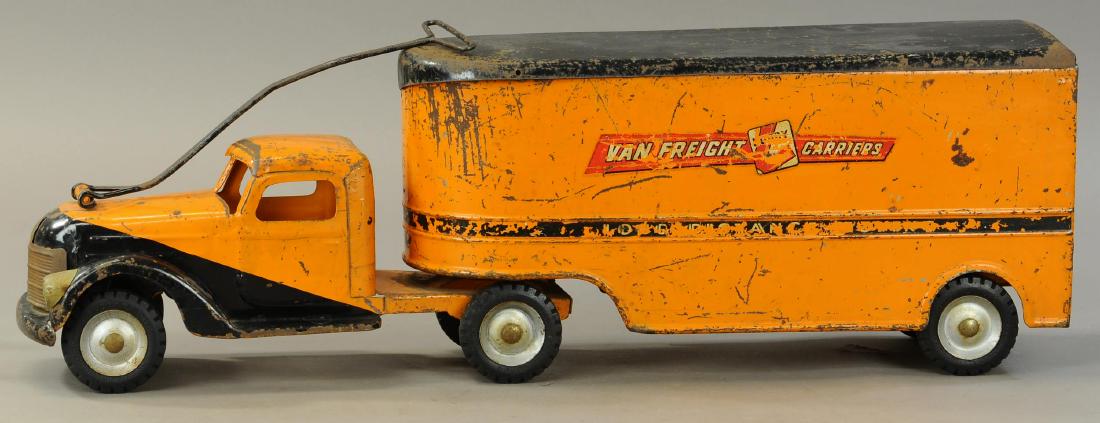 BUDDY L VAN CRATE CARRIER: 646. BUDDY L VAN CRATE CARRIER | 30" l. | Missing rear door, otherwise in All Original Condition. | $150 - $300