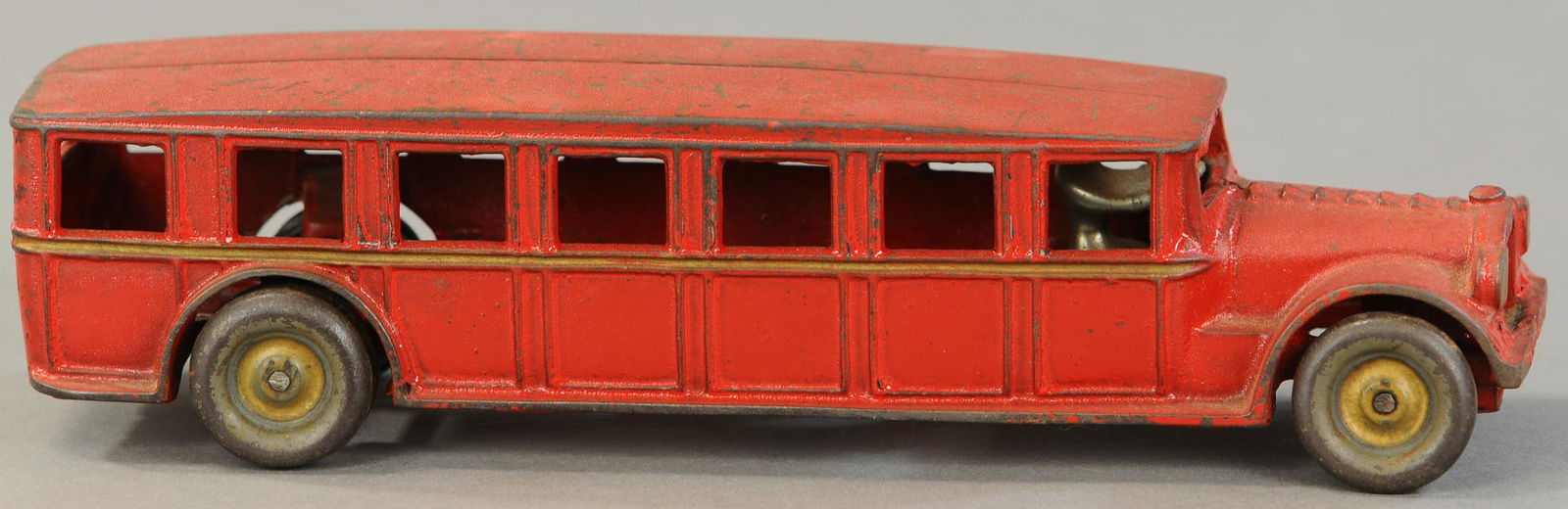 ARCADE FAGEOL SAFETY COACH BUS: 331. ARCADE FAGEOL SAFETY COACH BUS | 12" l. | (VG Cond.) | $300 - $500