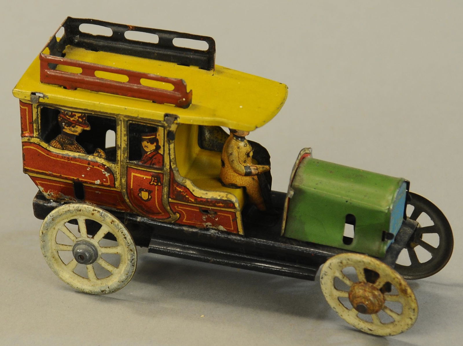 WIND-UP LIMOUSINE PENNY TOY: 1214. WIND-UP LIMOUSINE PENNY TOY | 4.25" l. | (VG - Exc. Cond.) | $300 - $400
