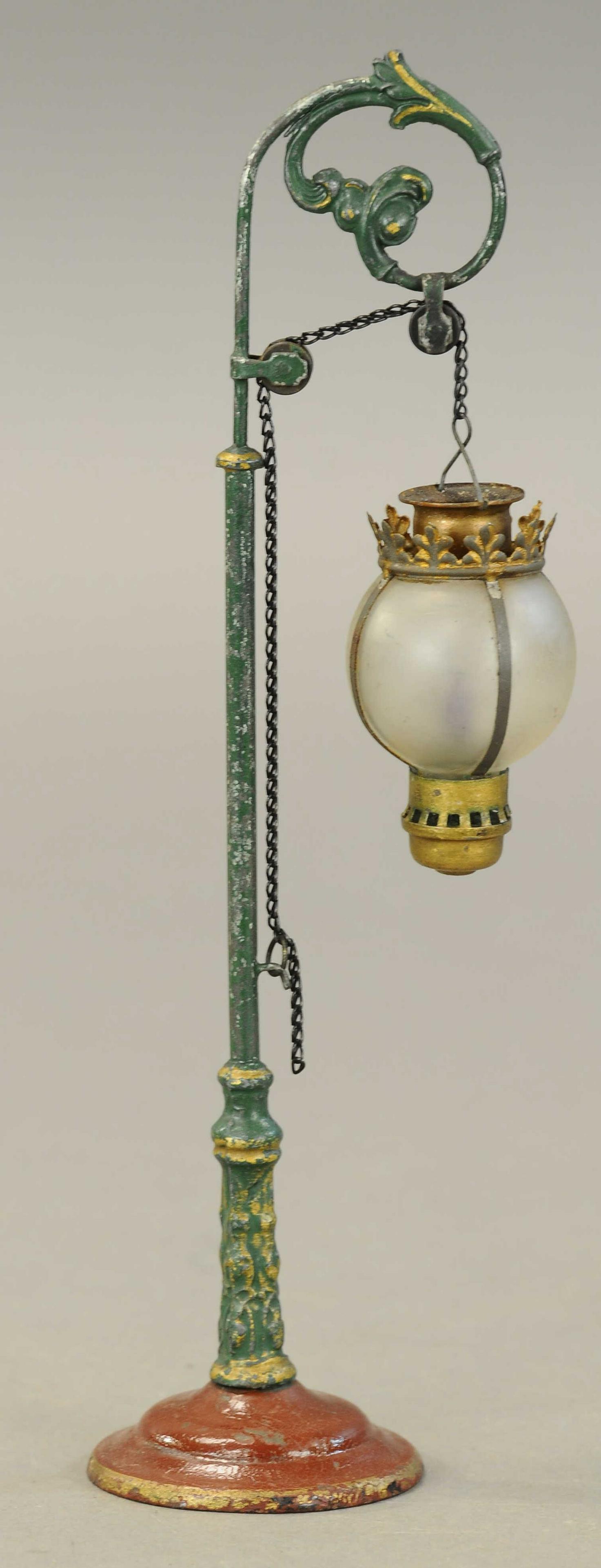 MARKLIN OIL BURNING LAMP: 2137. MARKLIN OIL BURNING LAMP | 12" h. | (Very Good to Excellent Condition) | $600 - $900 | Provenance: Sam Downey Collection.