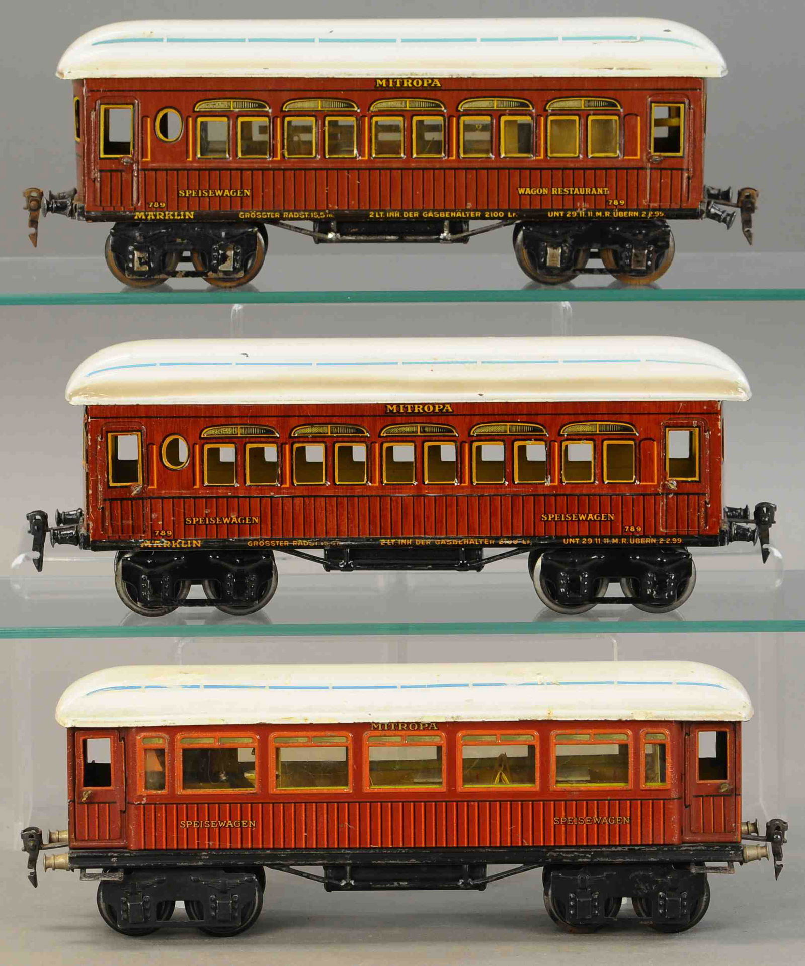 THREE MARKLIN PASSENGER CARS: 2290. THREE MARKLIN PASSENGER CARS | Gauge 1. 13" l. | Very minor touch-ups overall in (Very Good to Excellent Condition) | $300 - $500 | Provenance: Sam Downey Collection.