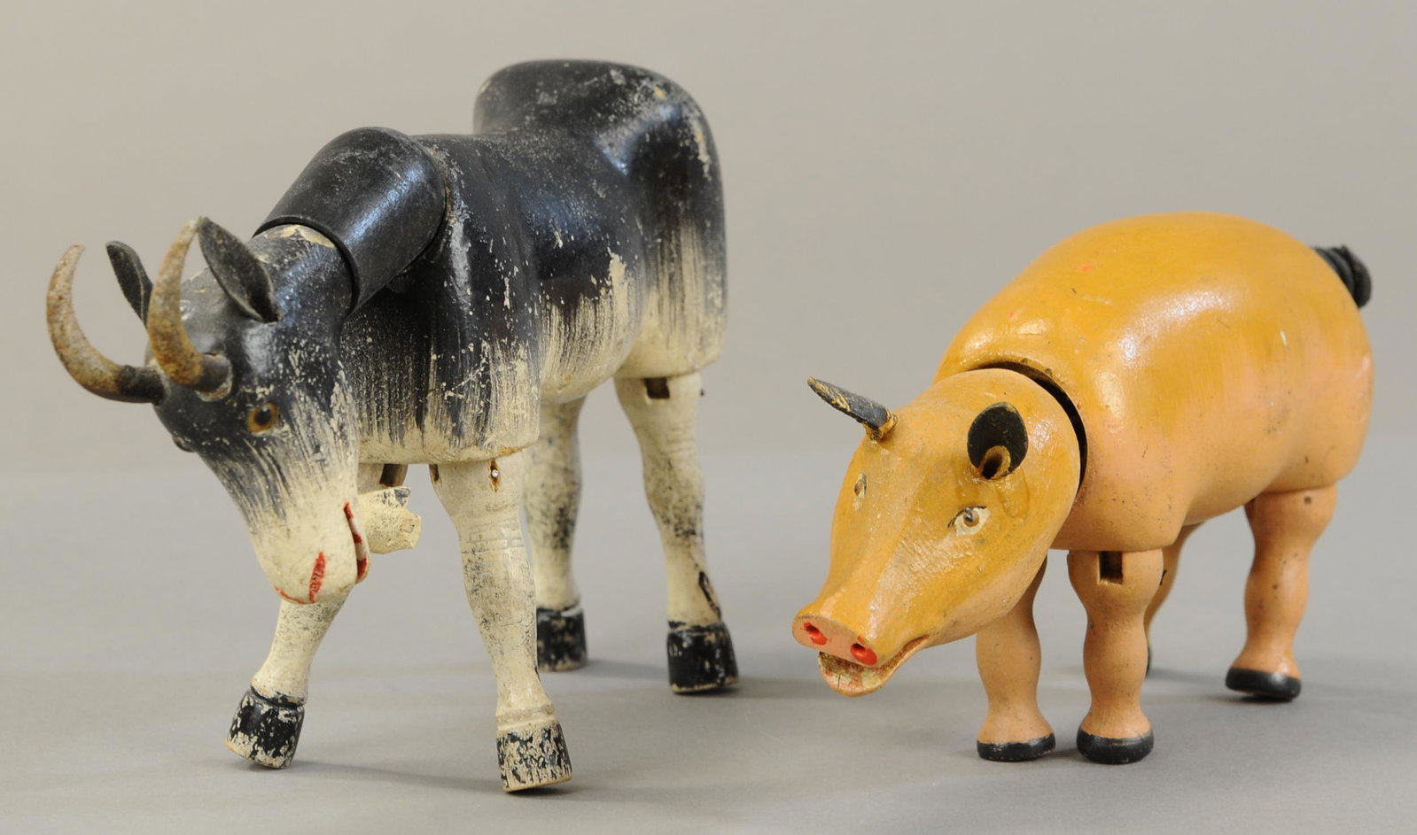 SCHOENHUT GOAT & PIG PAIR: 211. SCHOENHUT GOAT & PIG PAIR | 8" - 9" l. | All Original Condition. | $200 - $400