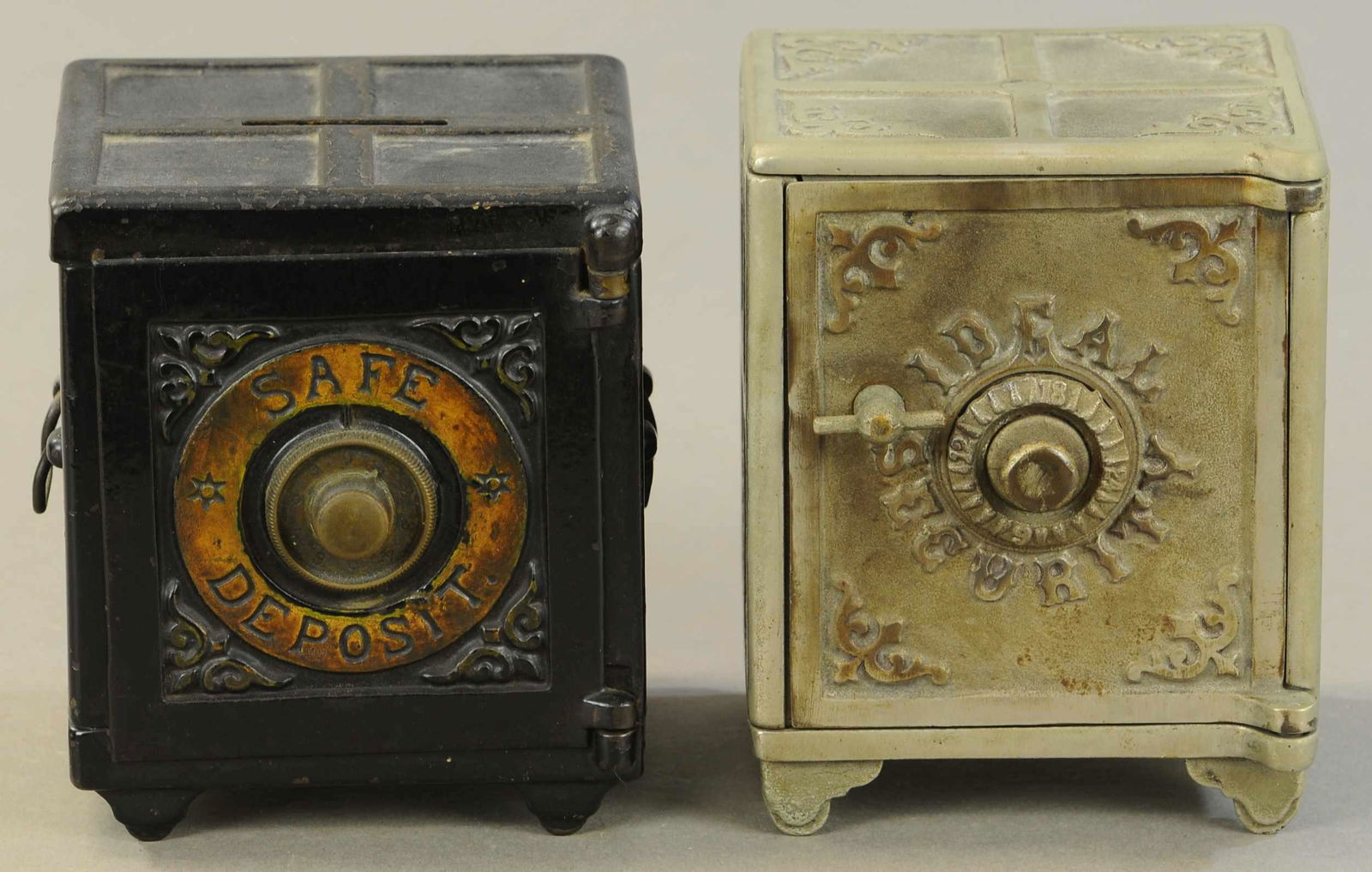 HENRY HART & IDEAL SAFE STILL BANKS: 238. HENRY HART & IDEAL SAFE STILL BANKS | 5" l. | All Original Condition. | $150 - $300