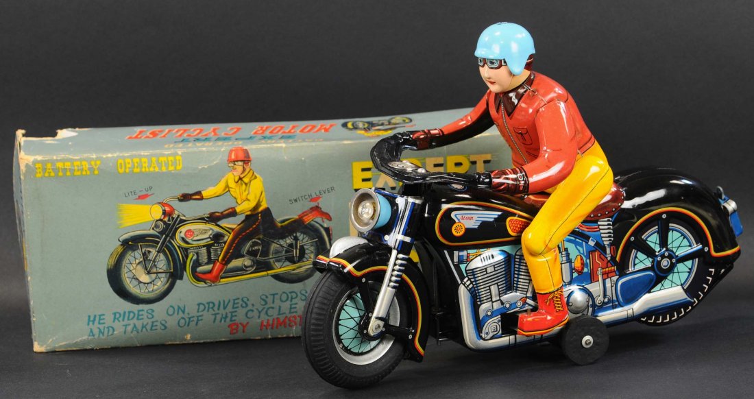 MODERN TOYS EXPERT MOTOR CYCLIST (1 of 5)