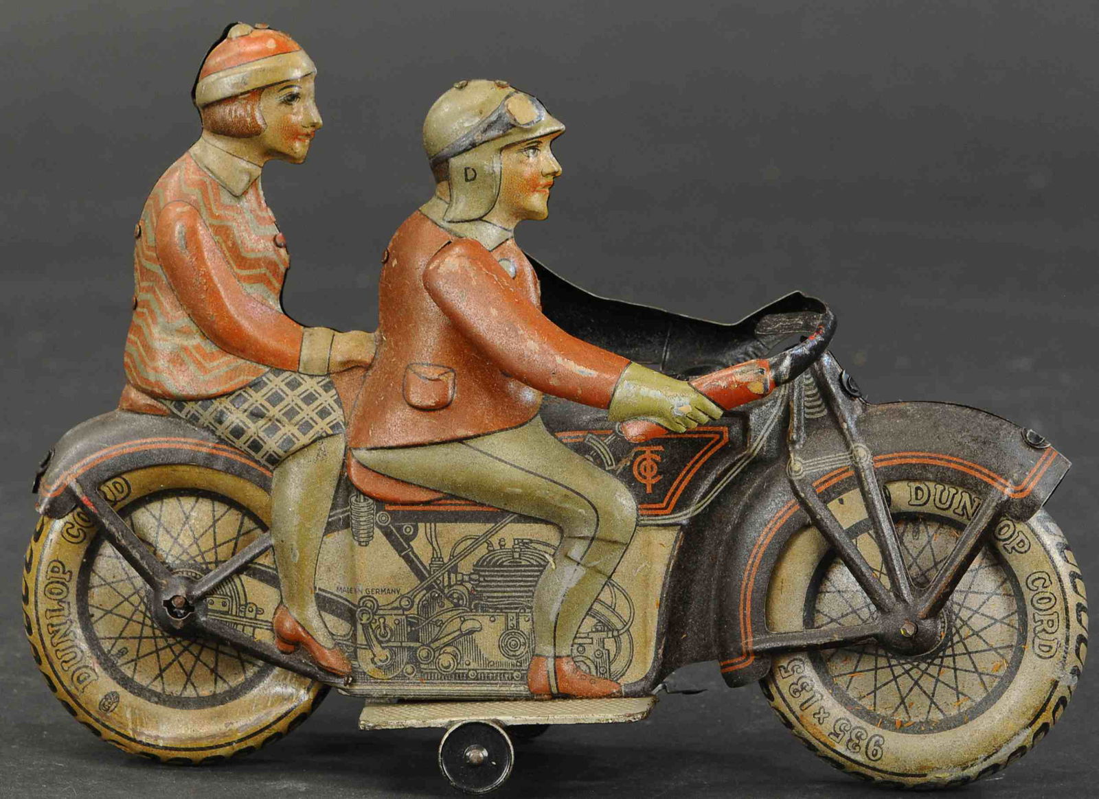 TIPPCO TOURING CYCLE W/ RIDERS (1 of 3)