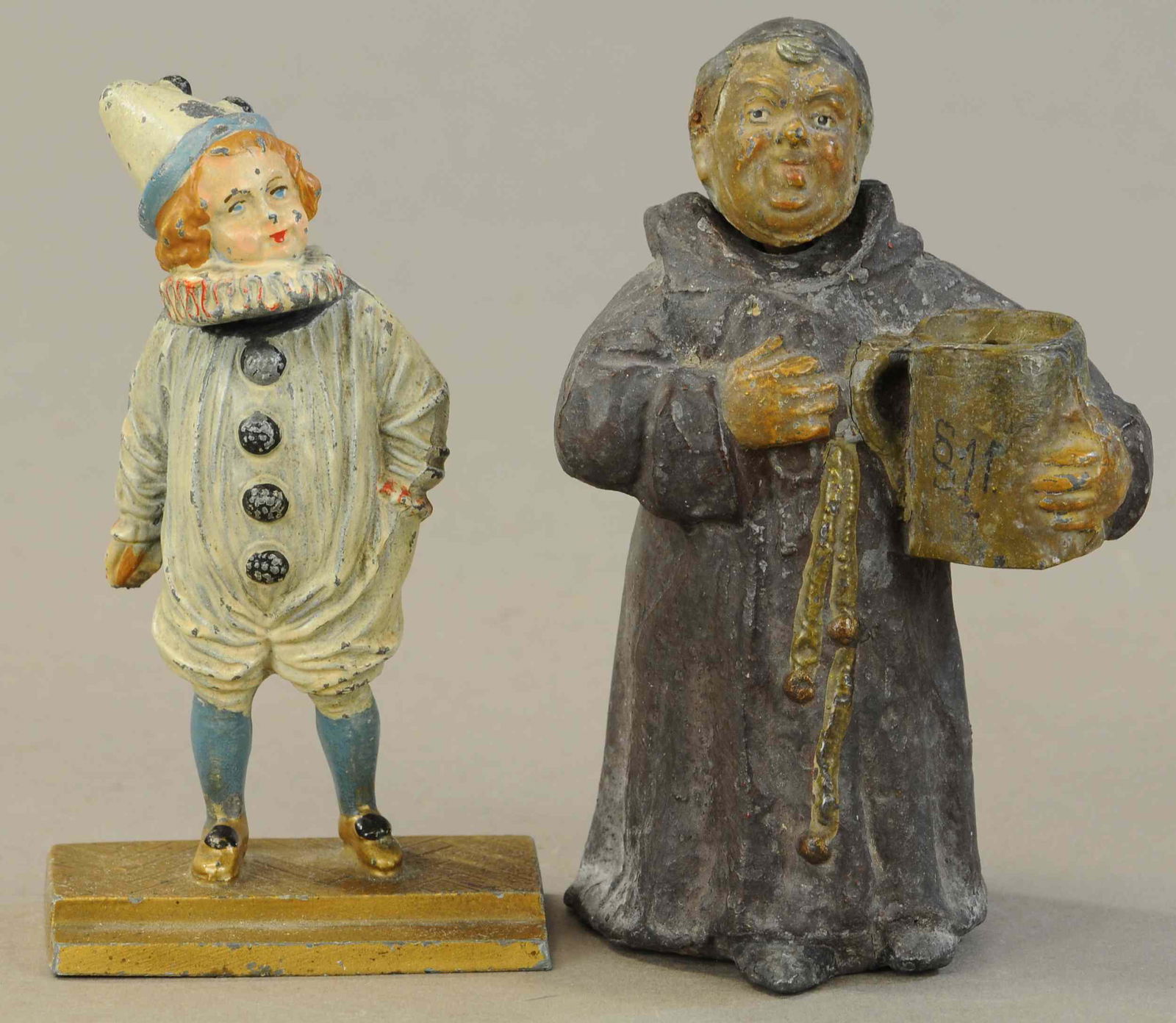 TWO HEYDE HOLLW CAST NODDERS (1 of 3)