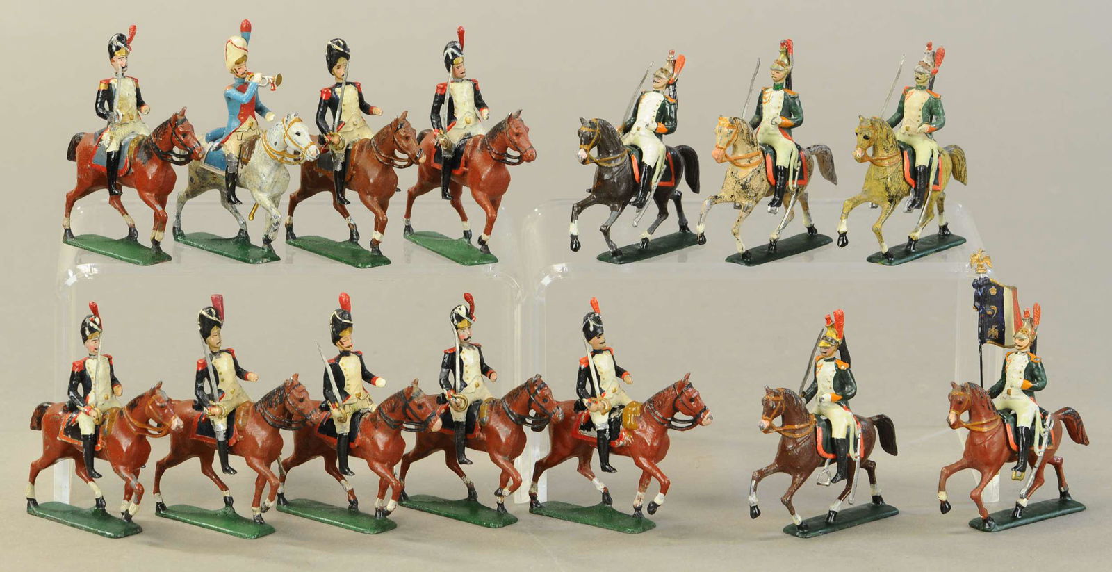MIGNOT MOUNTED FRENCH CAVALRY (1 of 2)