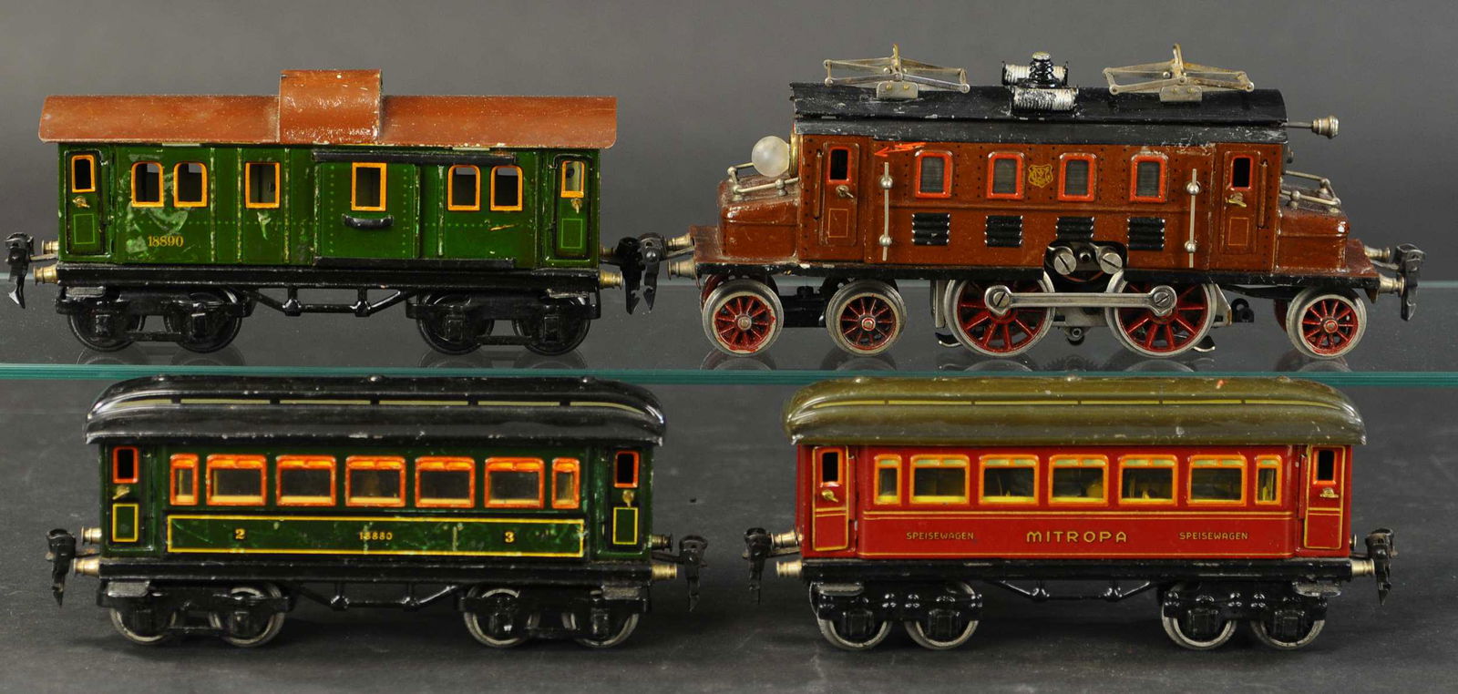 Marklin Zゲージ 87662 スイス客車　4両セット　その２ Z Gauge Christmas Car for 2024 | Maerklin US