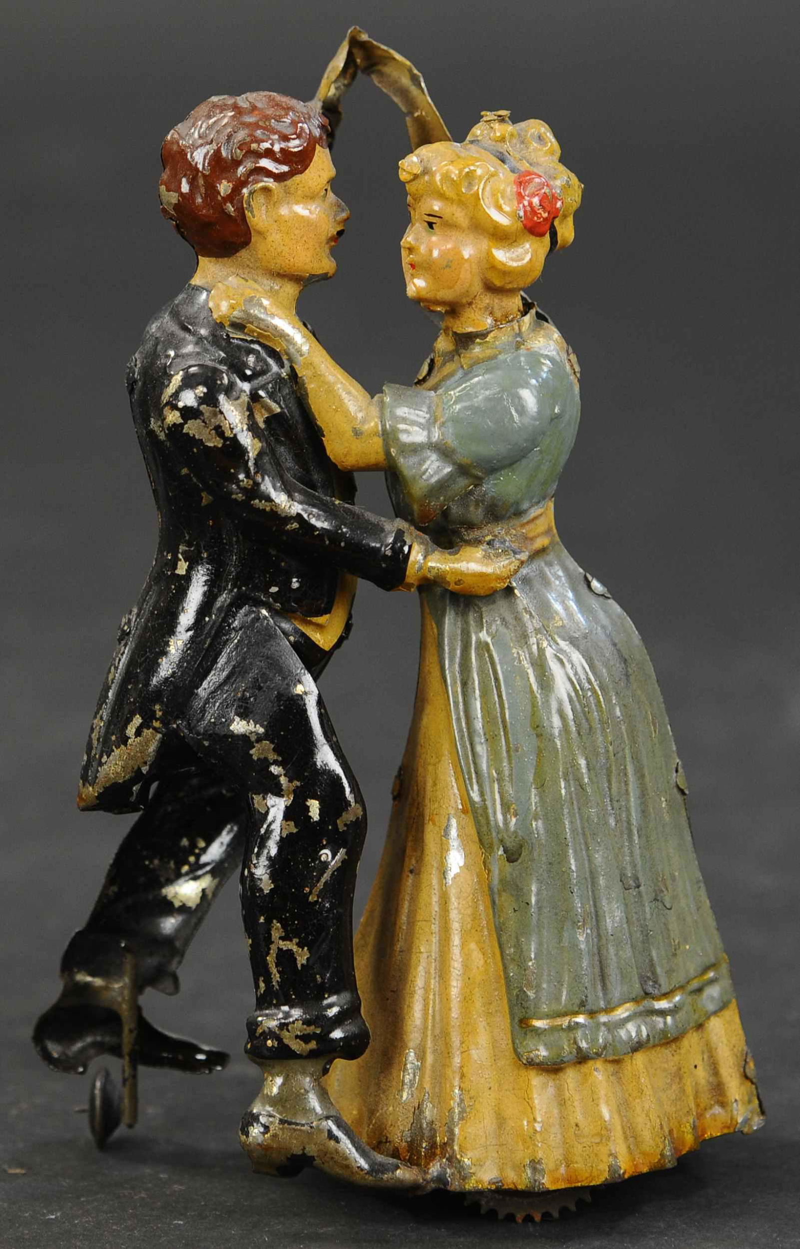 ISSMAYER TIN TANGO DANCERS (1 of 3)