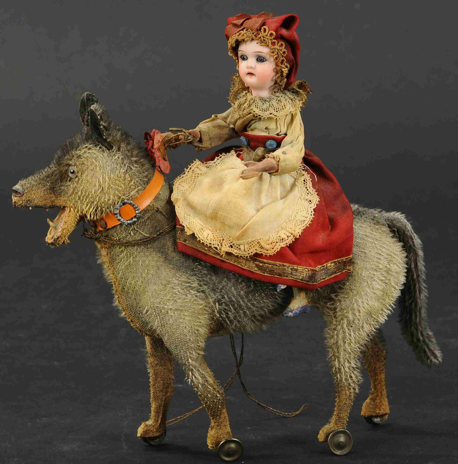 BISQUE LITTLE RED RIDING HOOD AND WOLF PULL TOY (1 of 4)