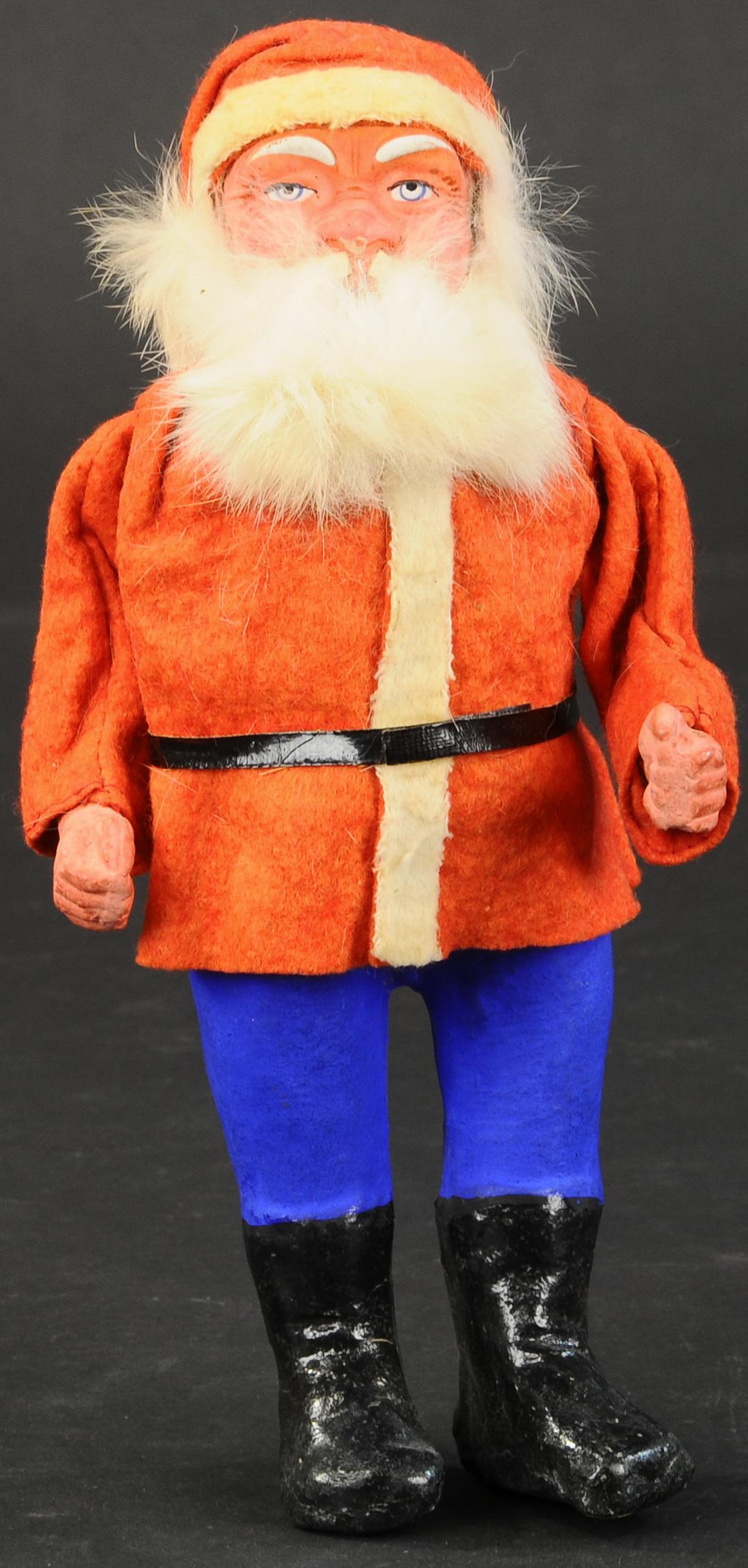WOOD CUTTER SANTA CLAUS (1 of 3)