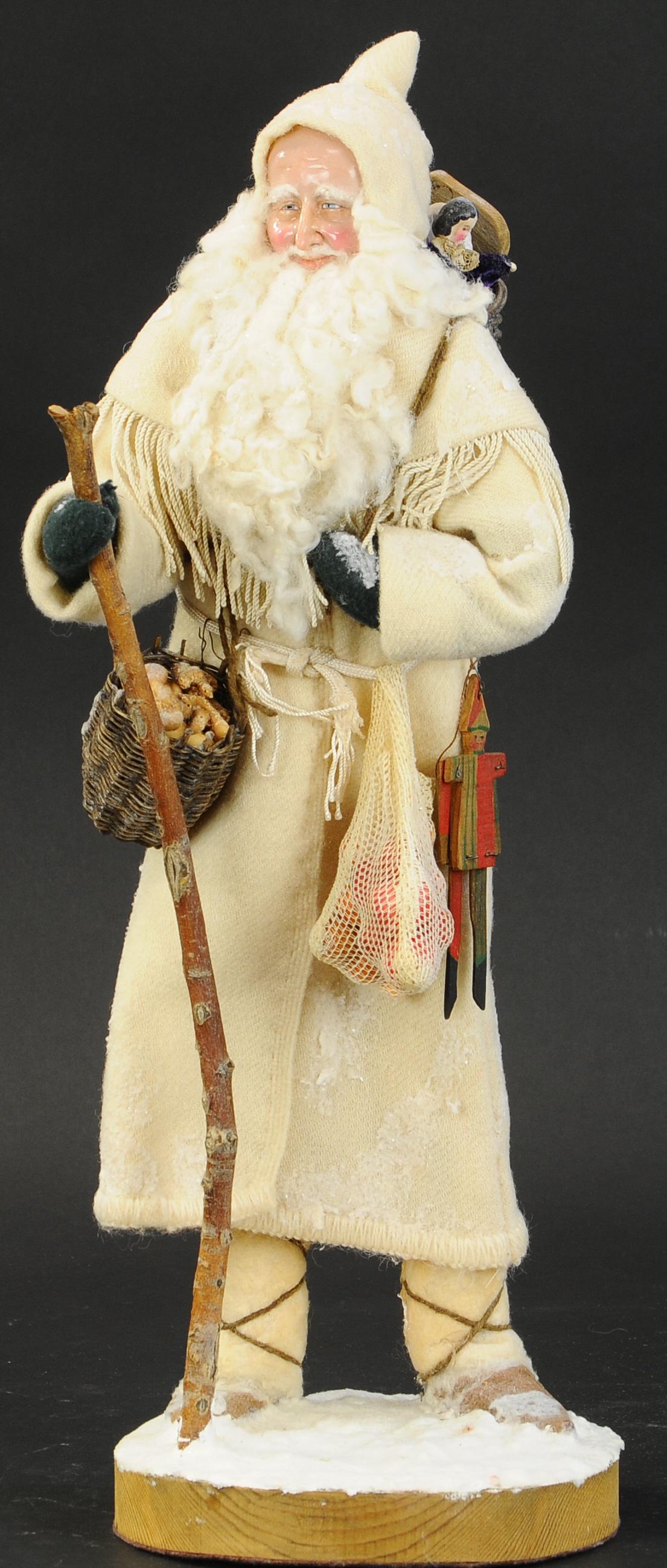 CONTEMPORARY WHITE ROBE SANTA CLAUS (1 of 3)