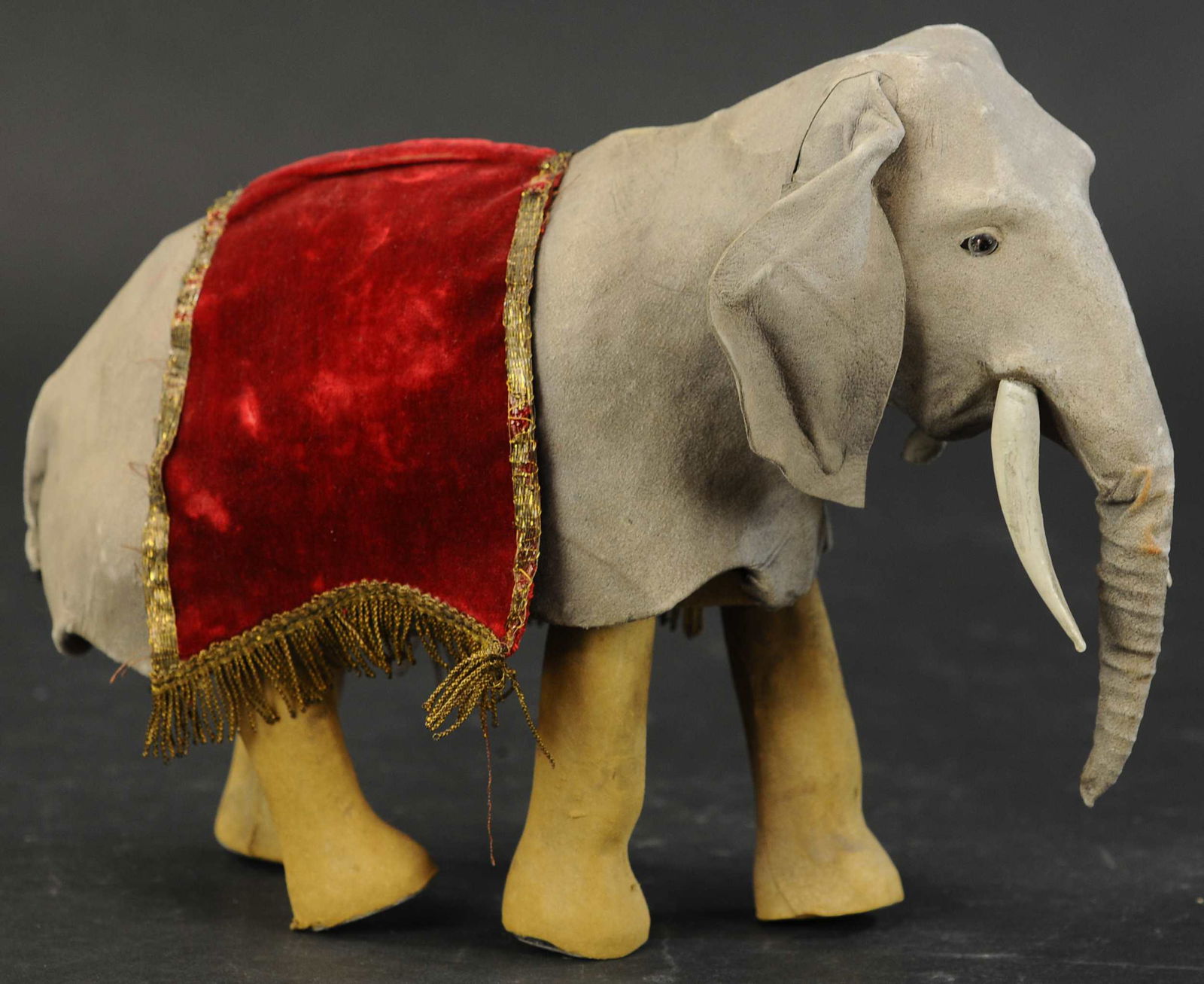 FRENCH DECAMPS CLOCKWORK WALKING ELEPHANT (1 of 3)