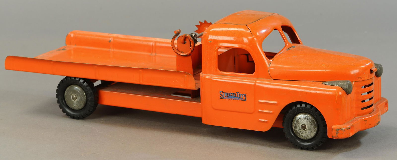 structo flatbed truck