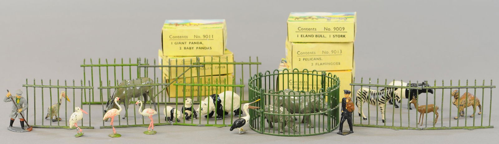 BRITAINS PICTIK PACK 200 ANIMALS (1 of 3)