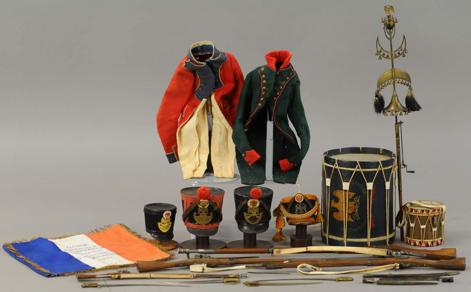 RARE CHARLES SANDRE FRENCH UNIFORMS & EQUIPMENT (1 of 4)