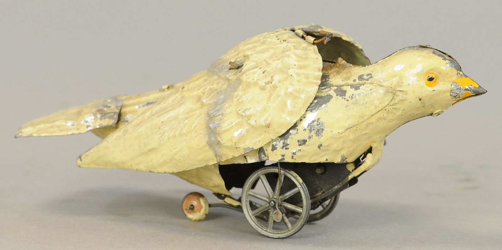 GERMAN DOVE W/ FLAPPING WINGS (1 of 4)