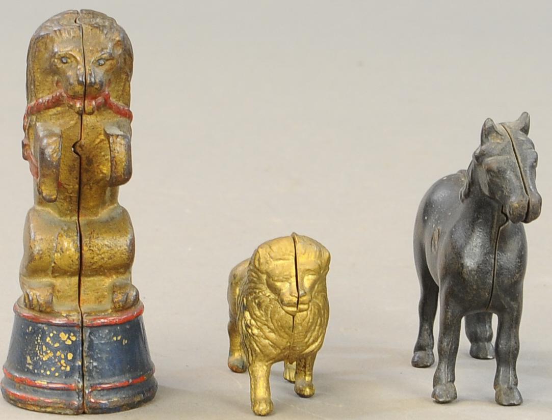 THREE ANIMAL STILL BANKS (1 of 3)